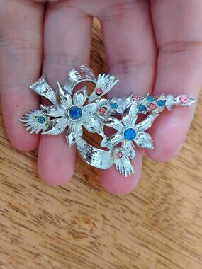 Christmas Candle brooch